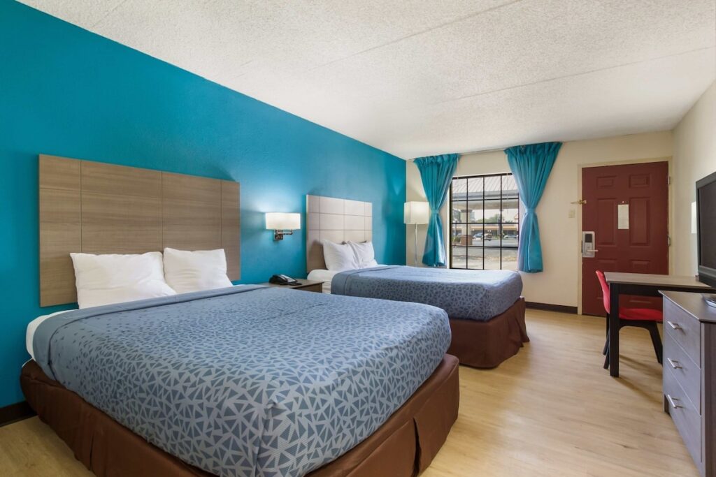 One life studio and suites - Image 3