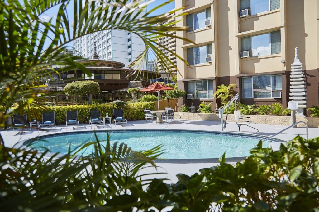 Pagoda Hotel - Image 3