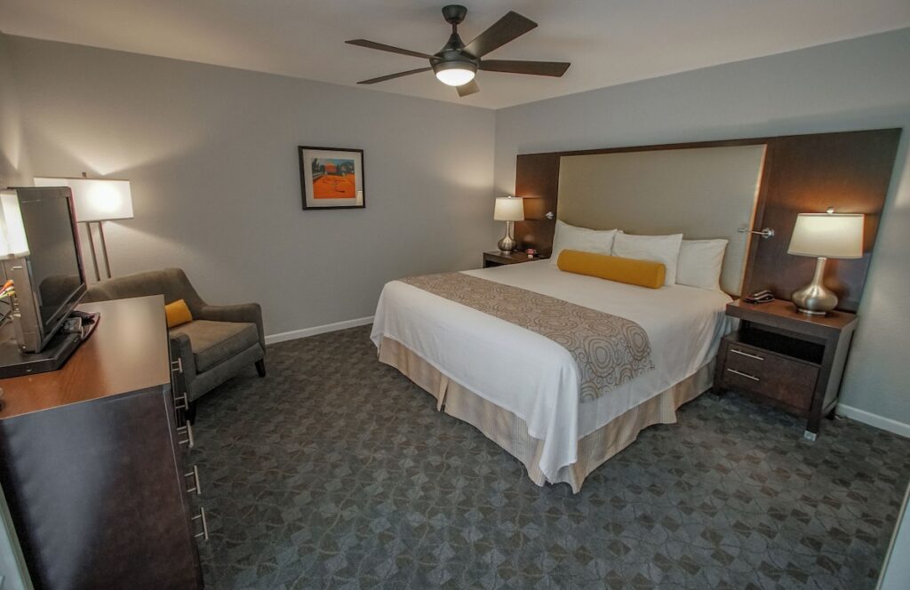 Palm Springs Tennis Club - Image 5