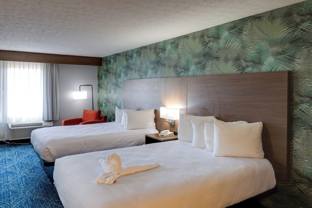 Park Grove Inn - Image 3