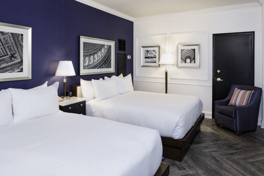 Phoenix Park Hotel - Image 4