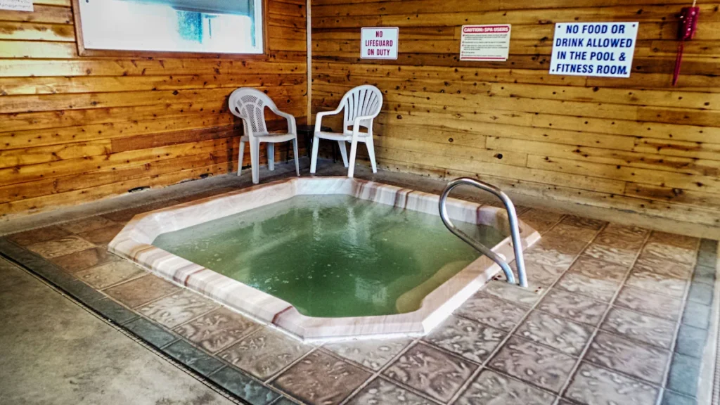 Quality Inn Airport - Image 3