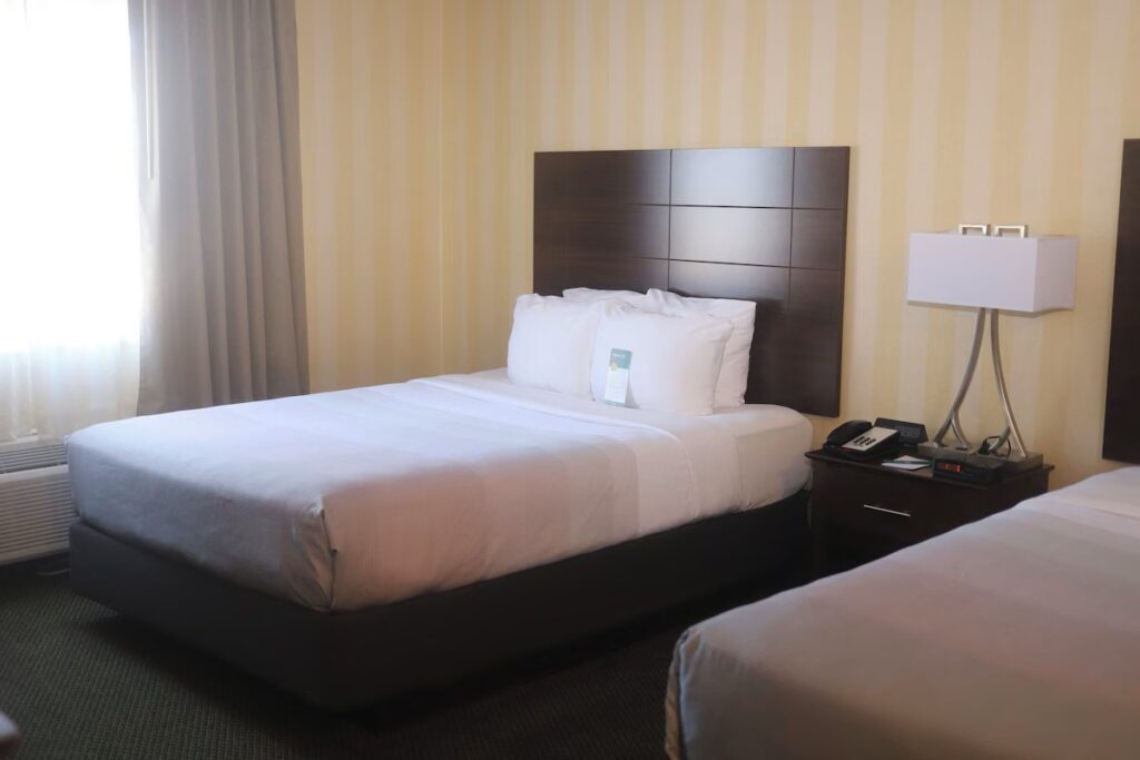 Quality Inn Colorado Springs Airport - Image 2