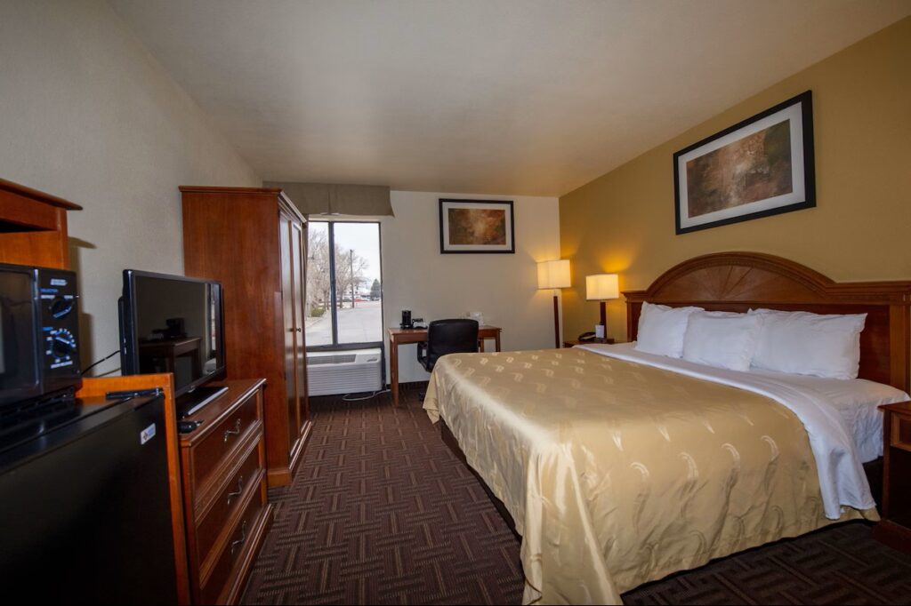 Quality Inn Colorado Springs South - Image 3