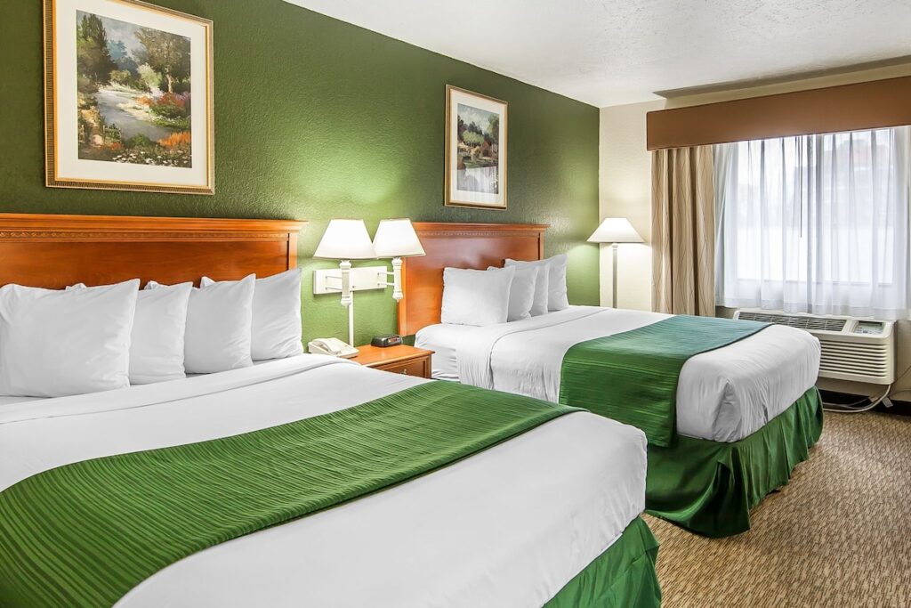 Quality Inn Downtown Convention Center - Image 3