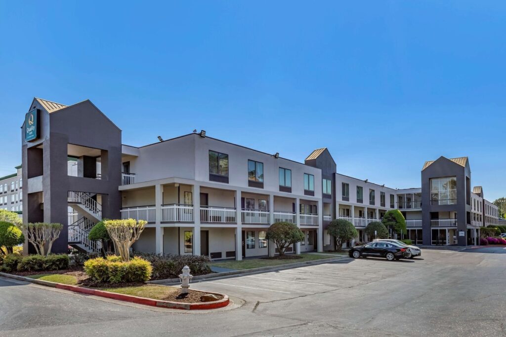 Quality Inn Duluth - Atlanta Northeast - Image 2