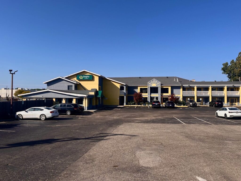 Quality Inn Grand Rapids North - Image 2