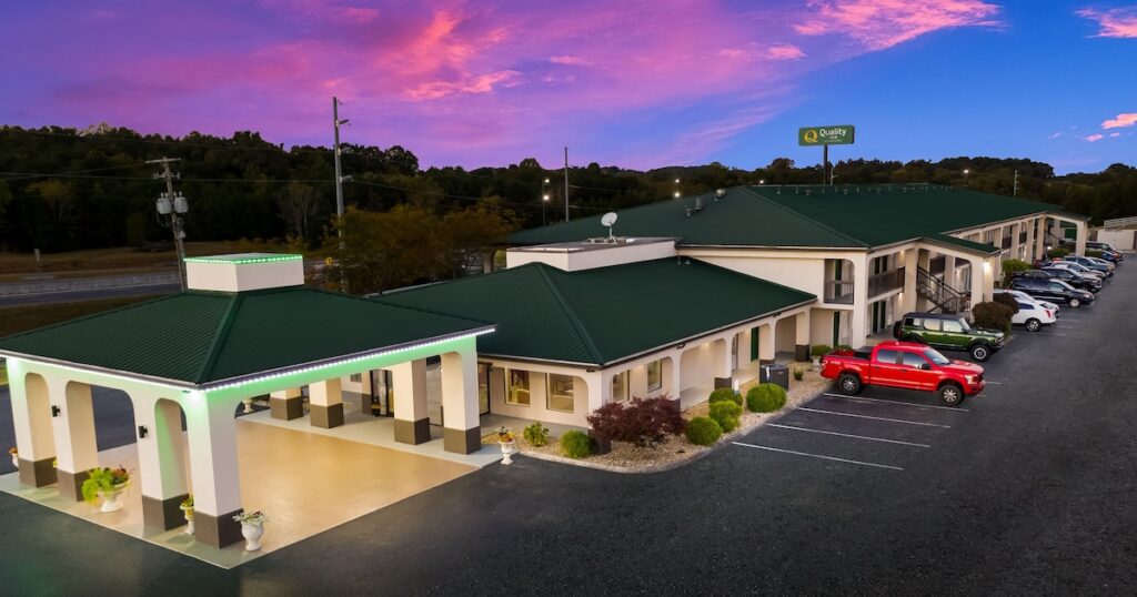 Quality Inn & Suites Gatlinburg North