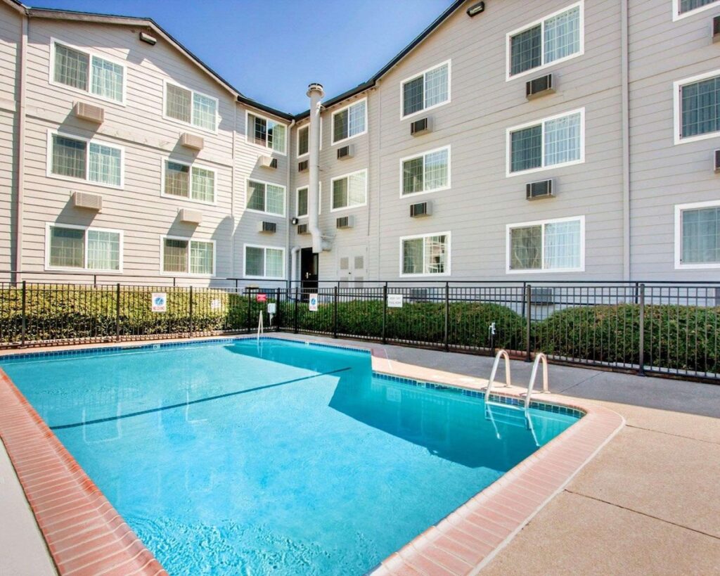 Quality Inn & Suites Springfield Eugene - Image 5