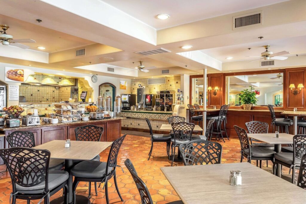 Quality Suites Downtown San Luis Obispo - Image 4