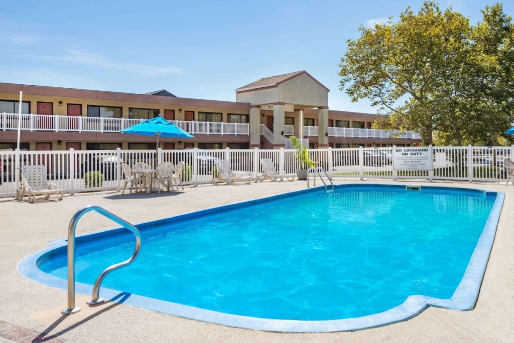 Ramada by Wyndham West Atlantic City - Image 3