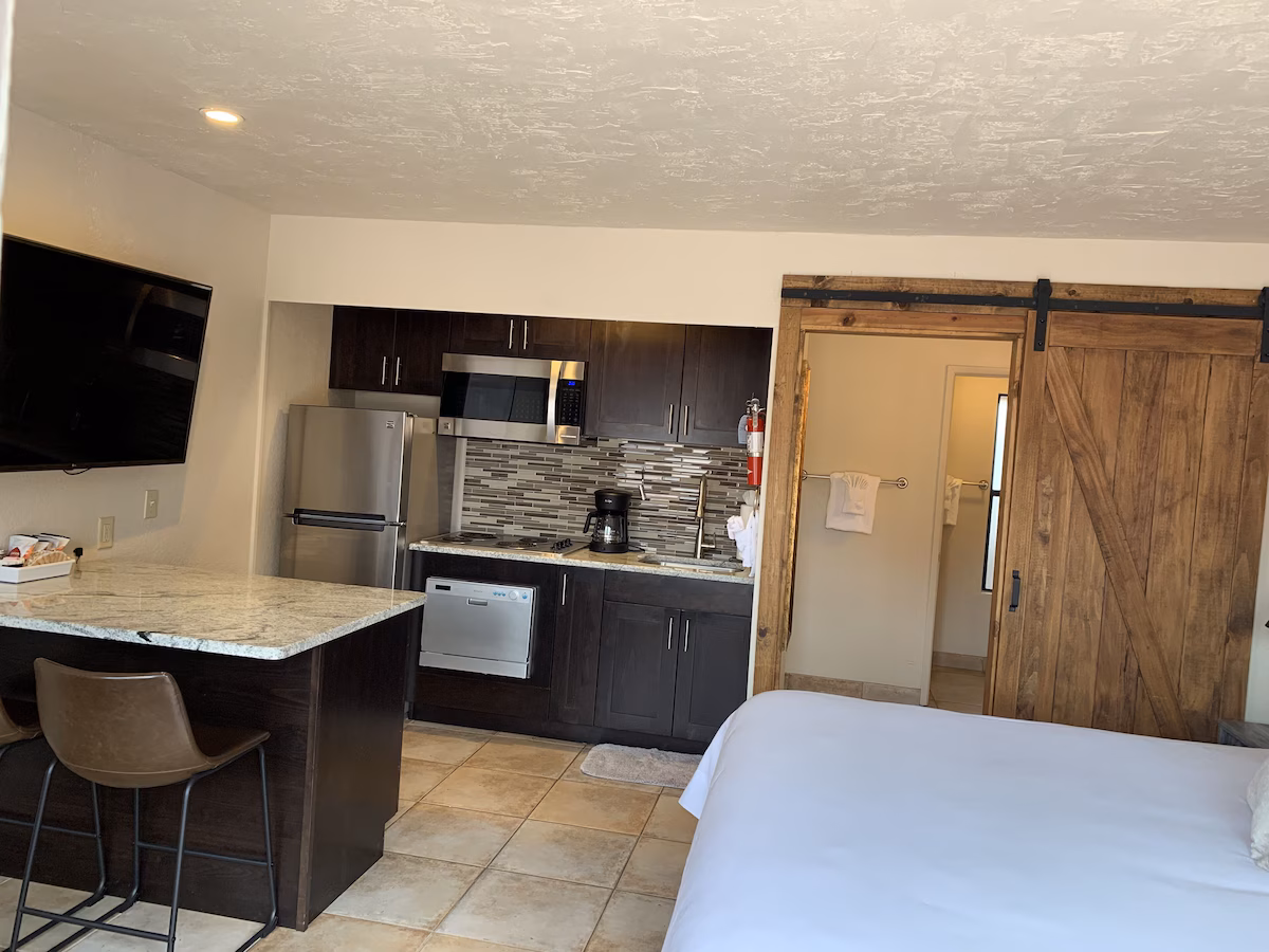 Red Agave Resort - Image 5