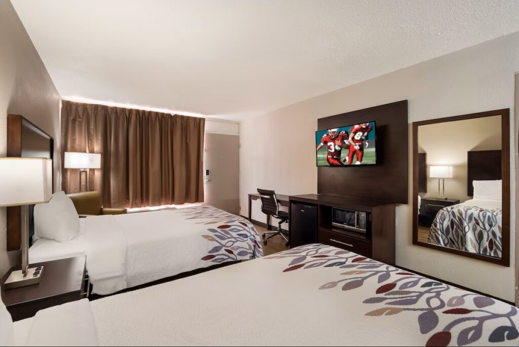 Red Roof Inn Columbia, SC Airport - Image 2