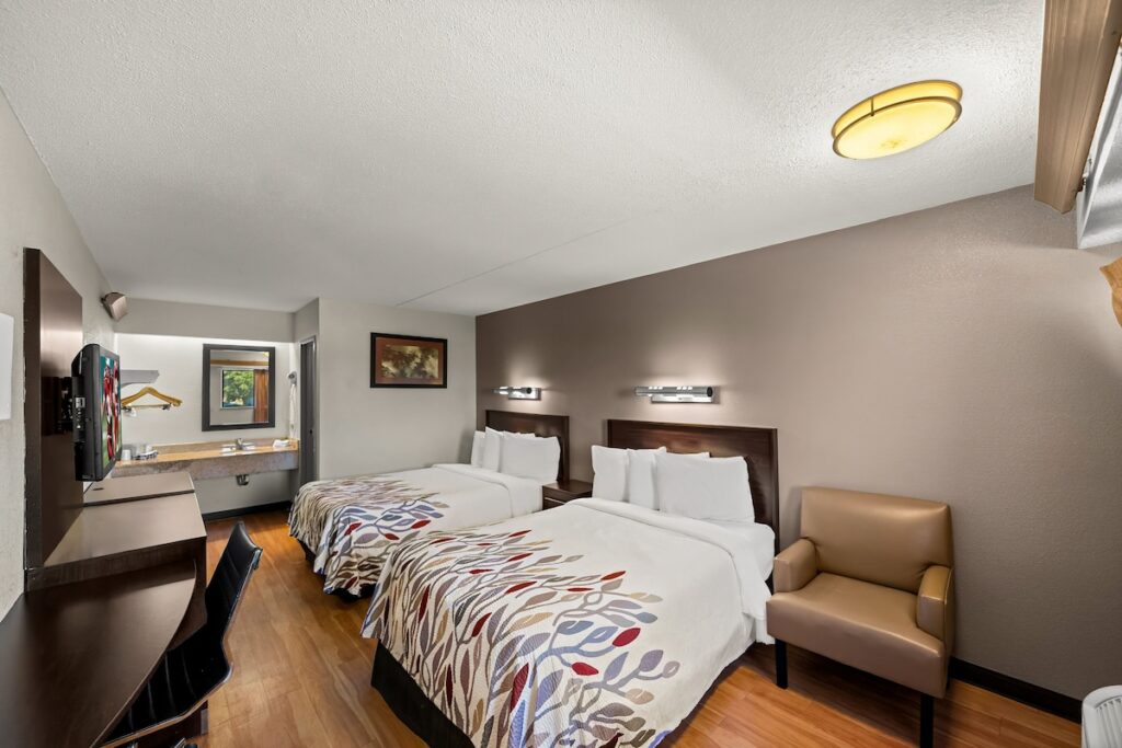 Red Roof Inn Dallas - DFW Airport North - Image 3