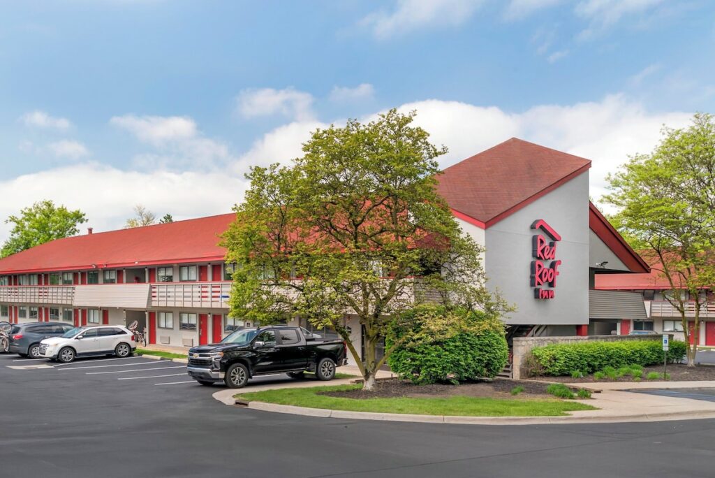 Red Roof Inn Detroit-Rochester Hills/ Auburn Hills - Image 2