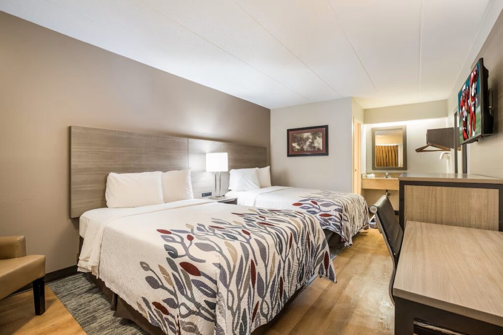 Red Roof Inn Lansing West - MSU - Image 3