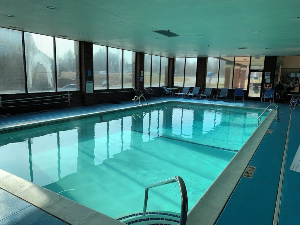 Red Roof Inn & Suites Lake Orion / Auburn Hills - Image 4