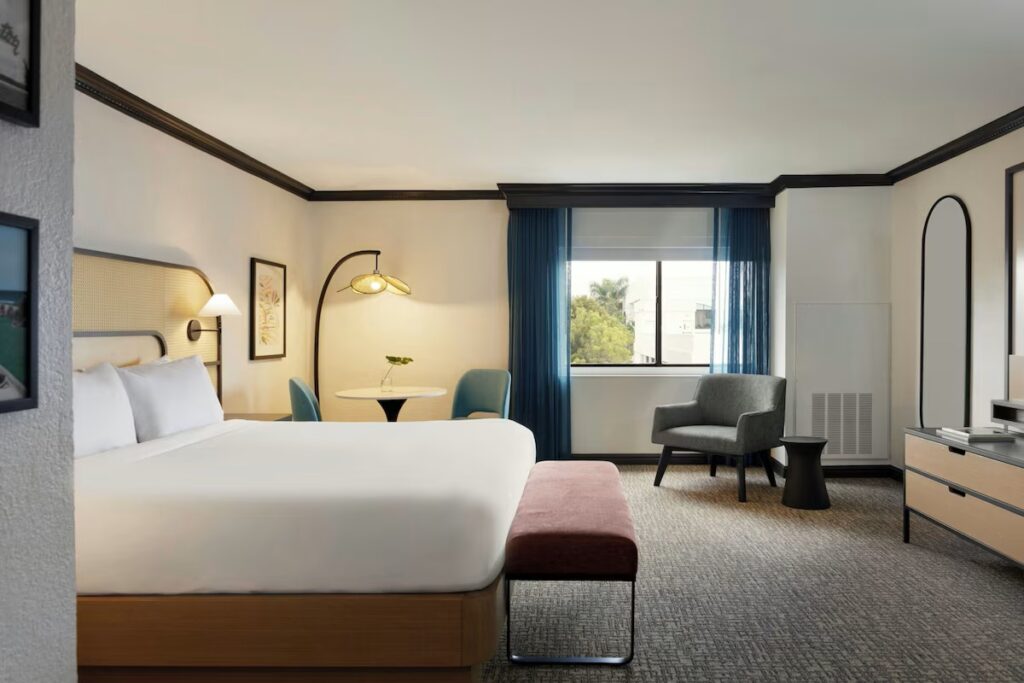 Renaissance Boca Raton Hotel - Image 2