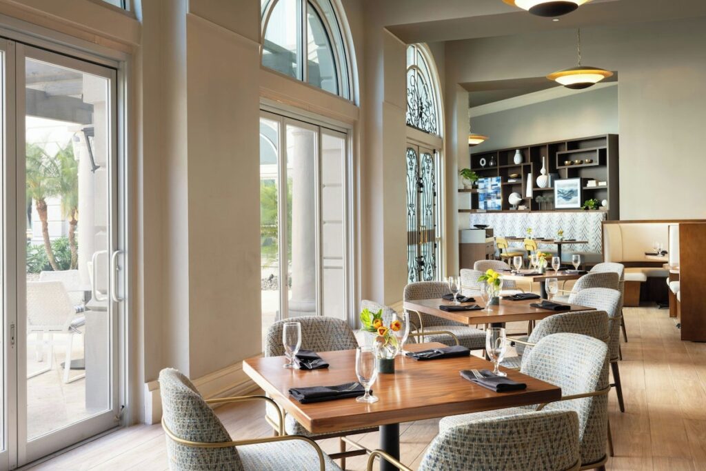 Renaissance Tampa International Plaza Hotel - Image 4