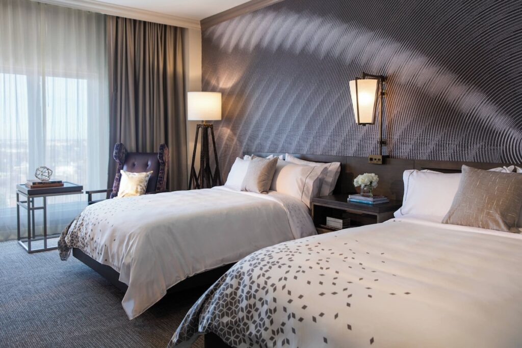 Renaissance Waterford Oklahoma City Hotel - Image 5