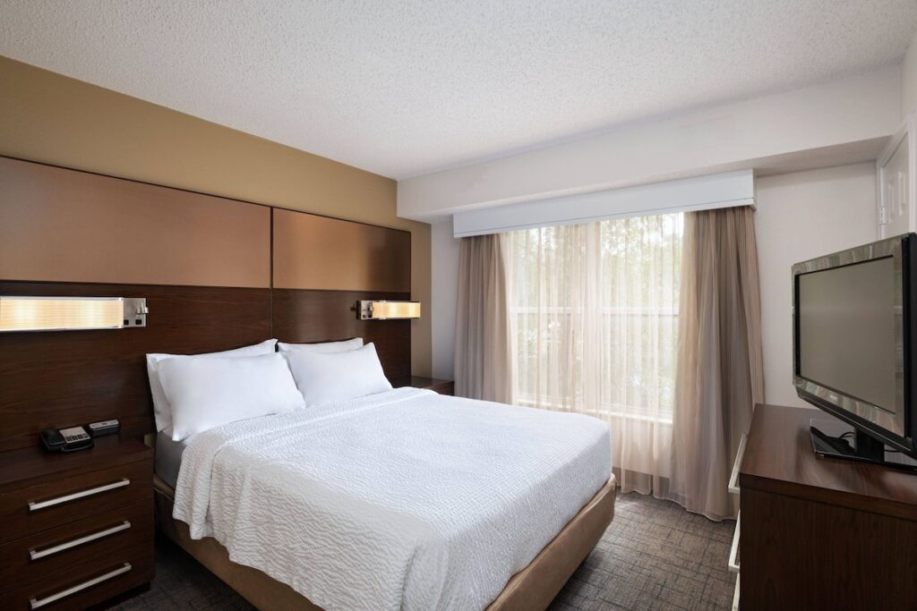 Residence Inn by Marriott Austin The Domain Area - Image 4