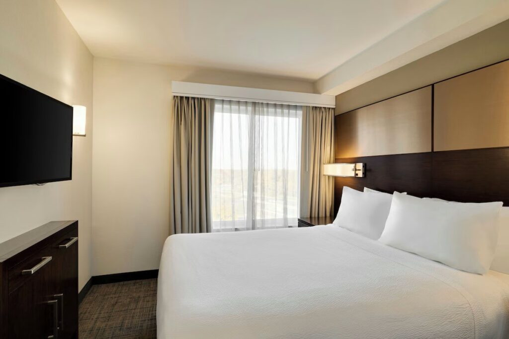 Residence Inn by Marriott Chicago Wilmette/Skokie - Image 3