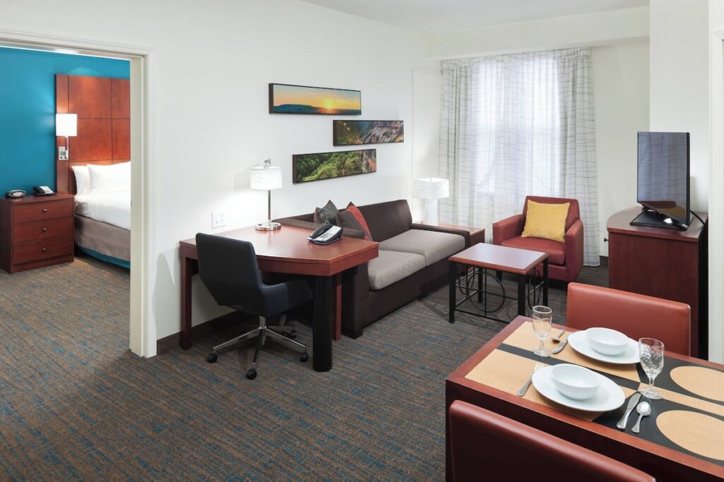 Residence Inn by Marriott Franklin Cool Springs - Image 3