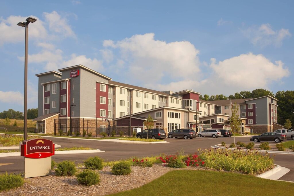 Residence Inn by Marriott Grand Rapids Airport - Image 2