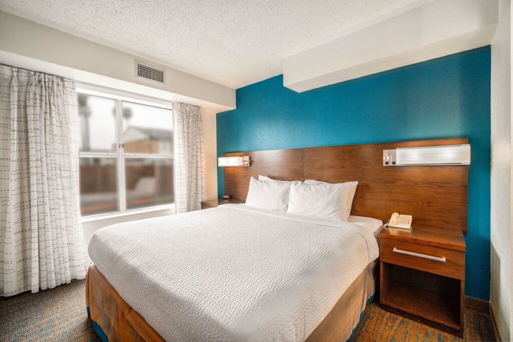 Residence Inn by Marriott McAllen - Image 2