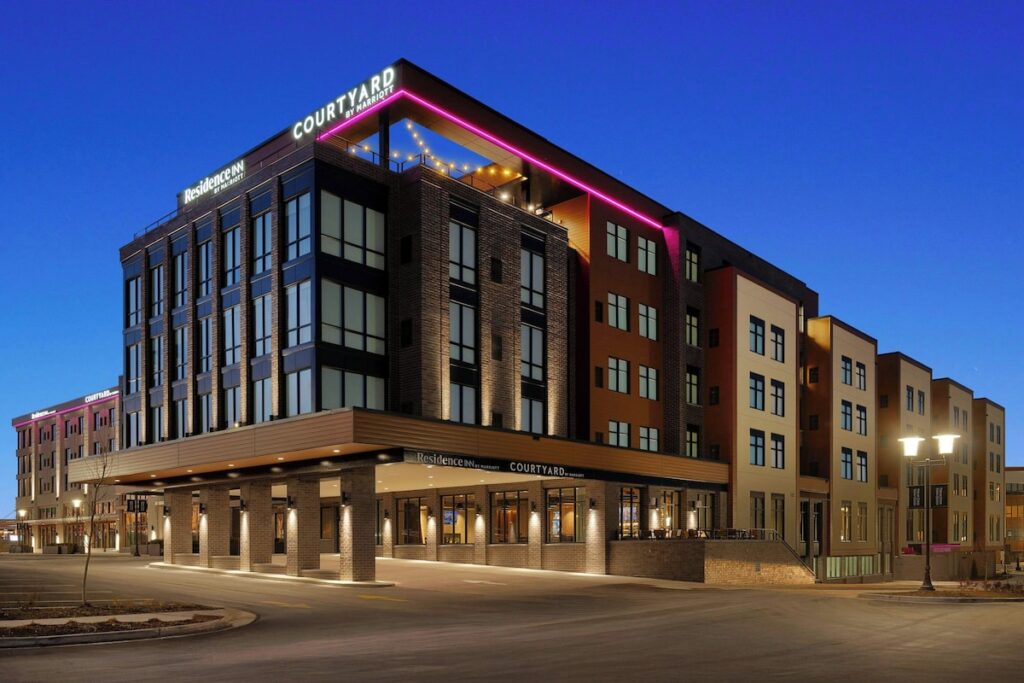 Residence Inn by Marriott Milwaukee Brookfield at Poplar Creek