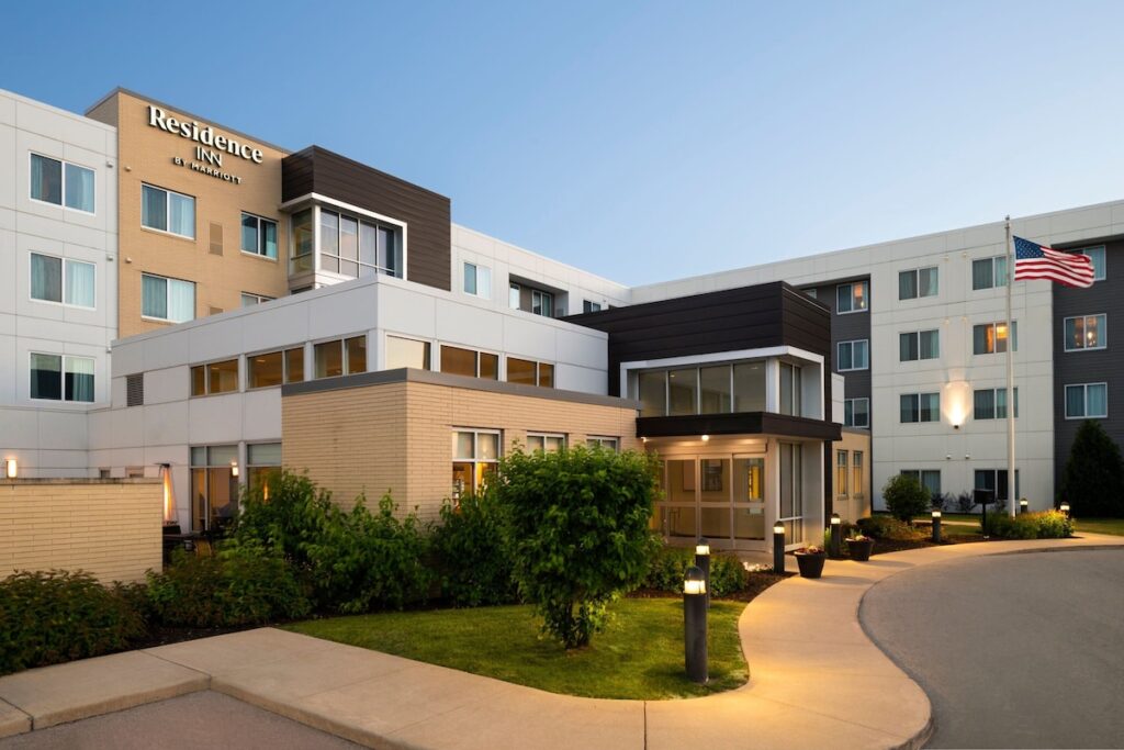 Residence Inn by Marriott Milwaukee West