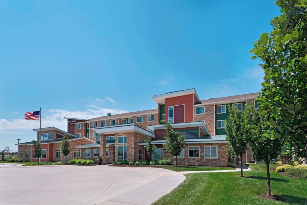 Residence Inn by Marriott Omaha West - Image 2