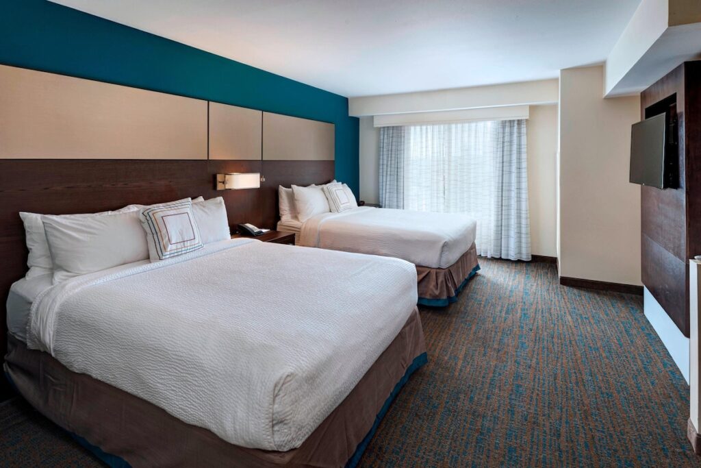 Residence Inn by Marriott Omaha West - Image 4