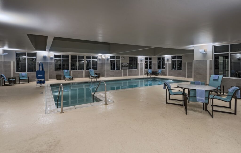 Residence Inn by Marriott Omaha West - Image 3