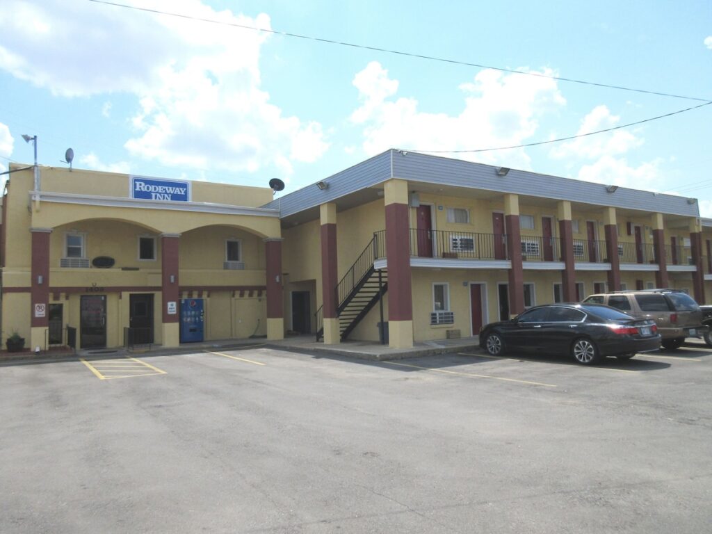 Rodeway Inn Kansas City Downtown Area - Image 2