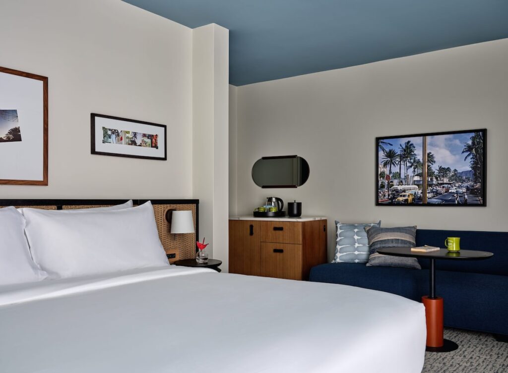 Romer House Waikiki - Image 5