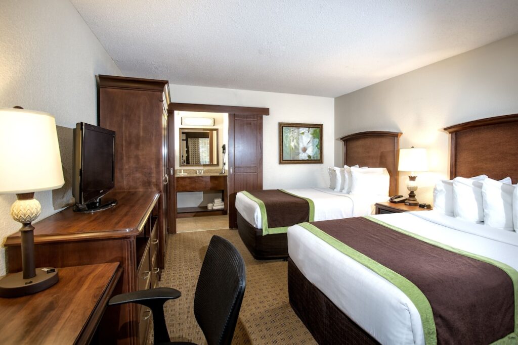 Rosen Inn Lake Buena Vista - Image 6