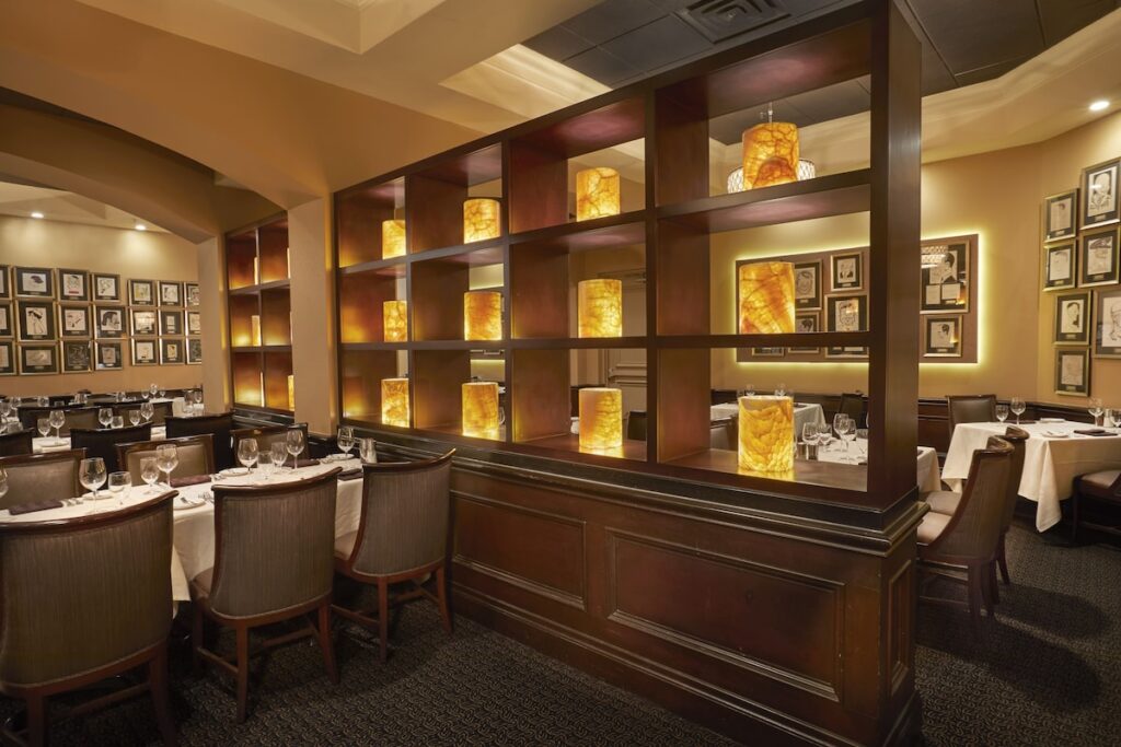 Rosen Plaza Hotel Orlando Convention Center - Image 4