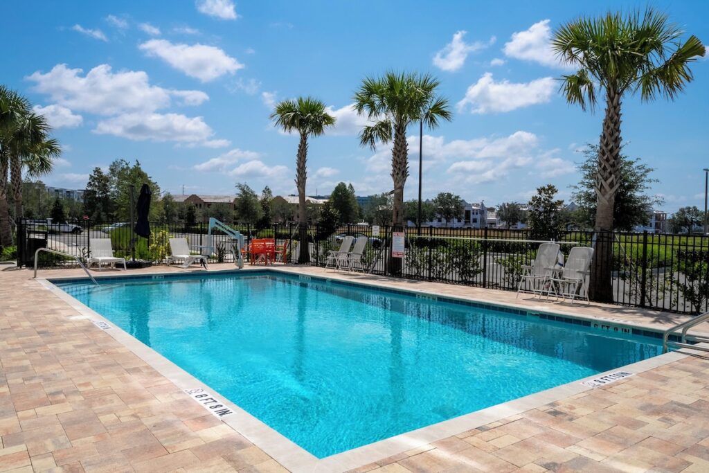 SPOT X Hotel Orlando Intl Dr by The Red Collection - Image 3