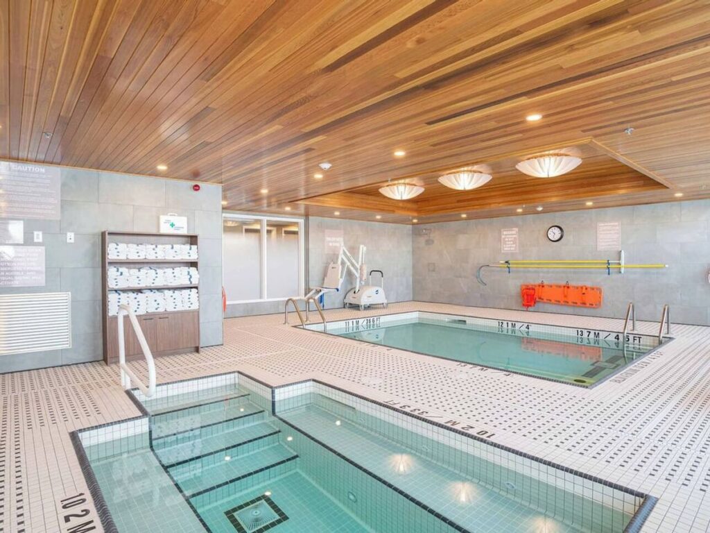 Sandman Signature Plano-Frisco Hotel - Image 5