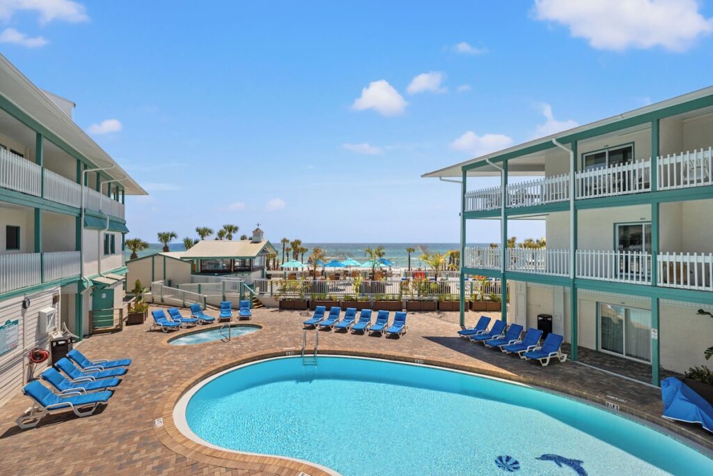 Sandpiper Beacon Beach Resort - Image 3