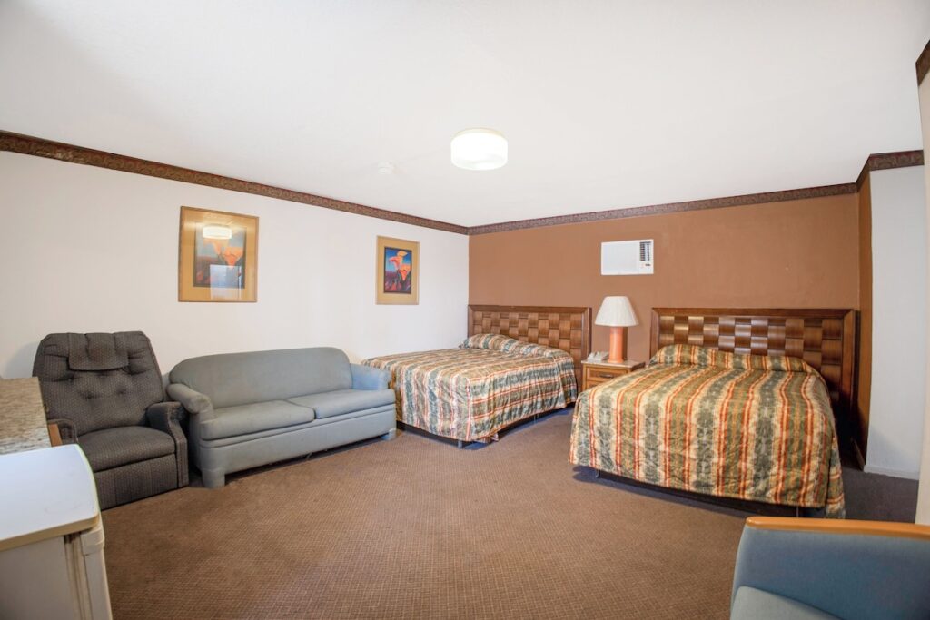 Sands Motel By OYO El Paso near Airport - Image 4