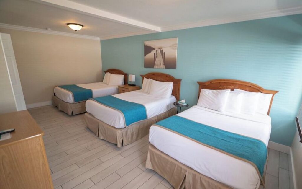 Seashell Motel - Image 3