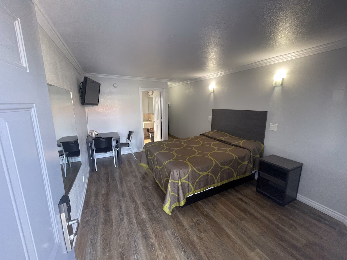 Seaway Motel - Image 2