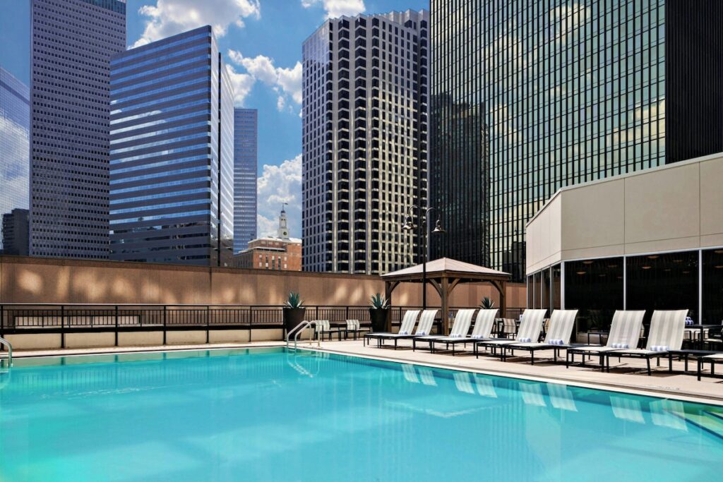 Sheraton Dallas Hotel - Image 5