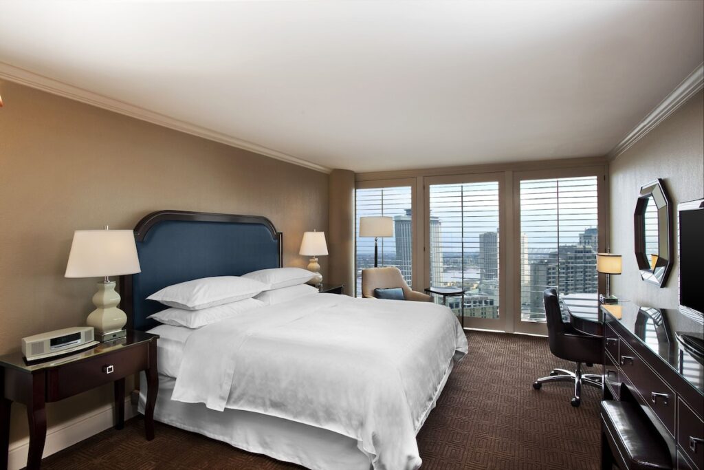 Sheraton New Orleans Hotel - Image 2