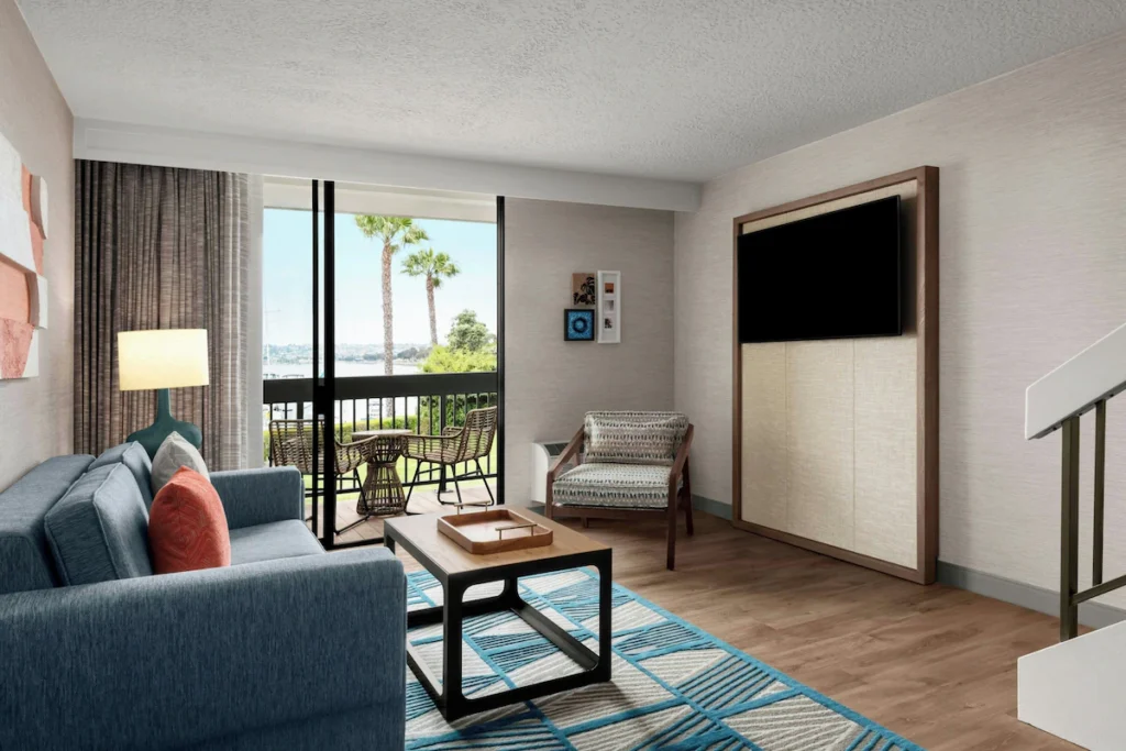 Sheraton San Diego Resort - Image 4