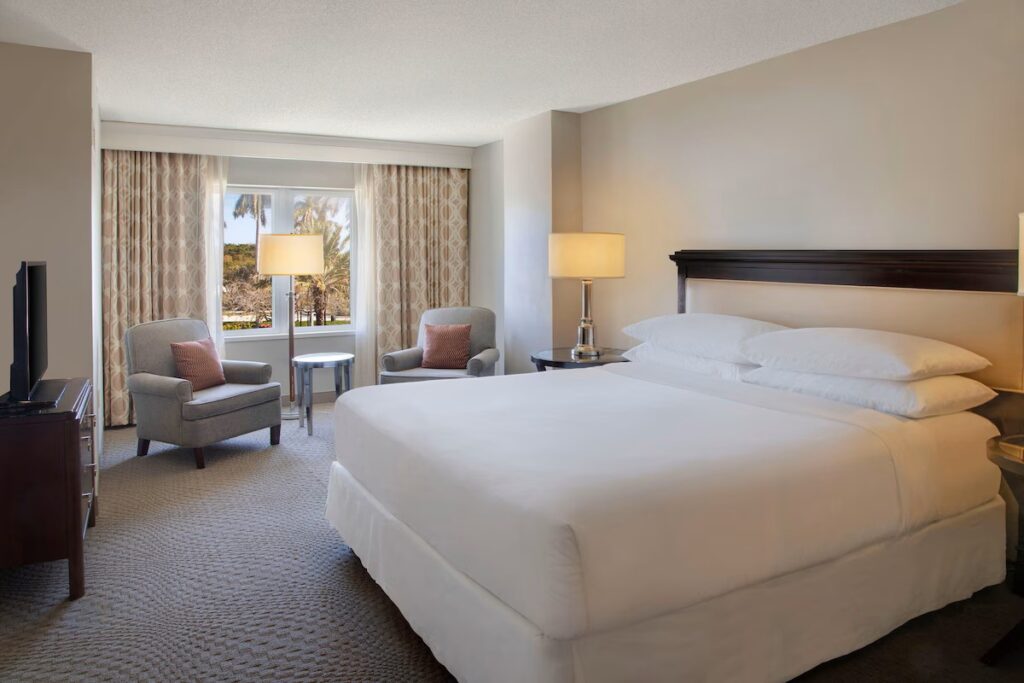 Sheraton Suites Fort Lauderdale West - Image 2