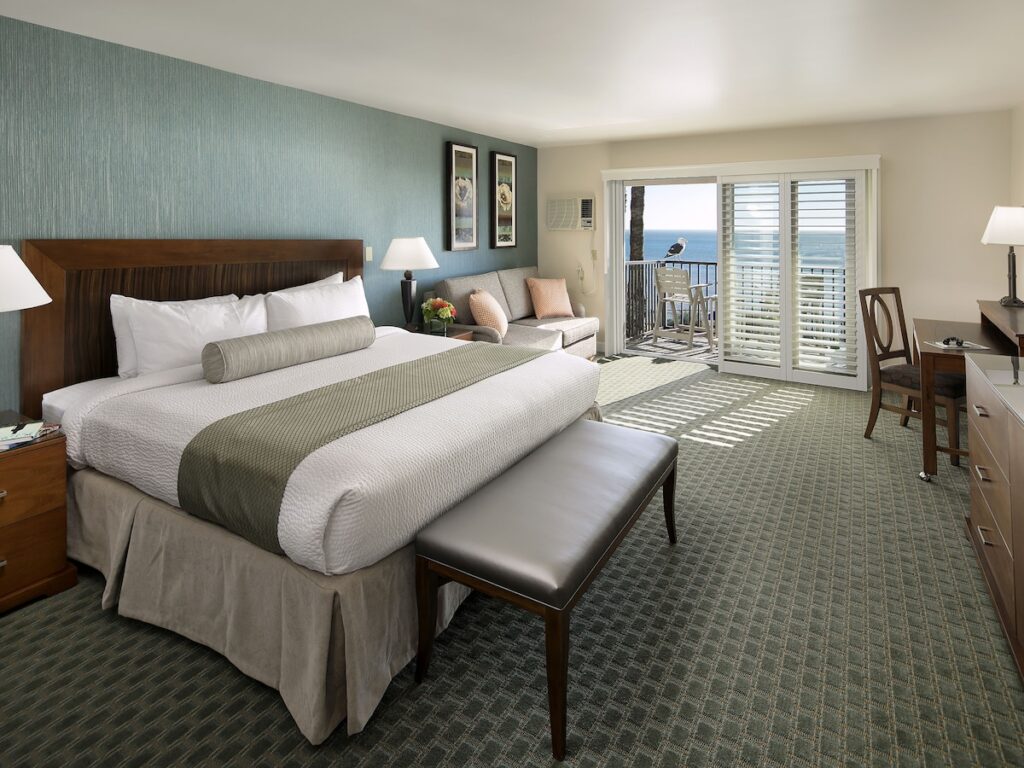 Shore Cliff Hotel - Image 2