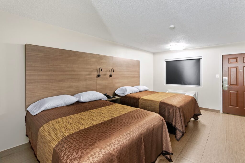 Siesta Inn McAllen - Image 3